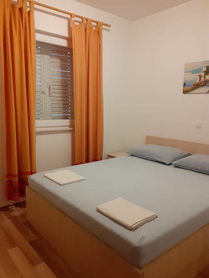 Apartmani Ruza Novalja Εξωτερικό φωτογραφία